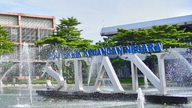 Peluang Karier Setelah Lulus dari PKN STAN: Sukses Menghadapi Tantangan di Karier Pemerintahan