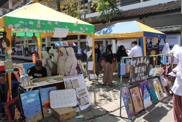 Mengasah Kepemimpinan Santri melalui Pendidikan Karakter di Boarding School Al Masoem Bandung