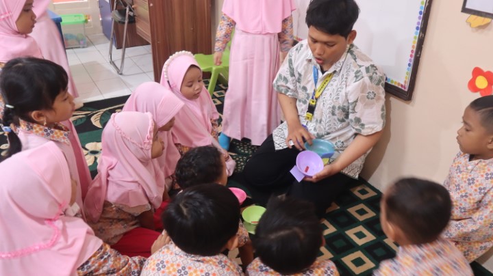 Cerita Inspiratif Siswa yang Berhasil Mengikuti Program Goes to Campus Luar Negeri