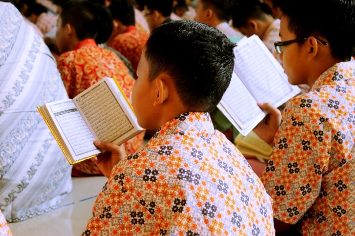 Pondok Pesantren Putri: Gerbang Menuju Masa Depan Gemilang Putri Anda